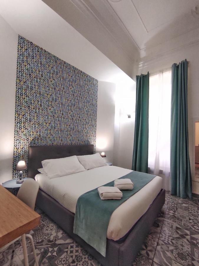 B&B Casa Carola Catania Bagian luar foto